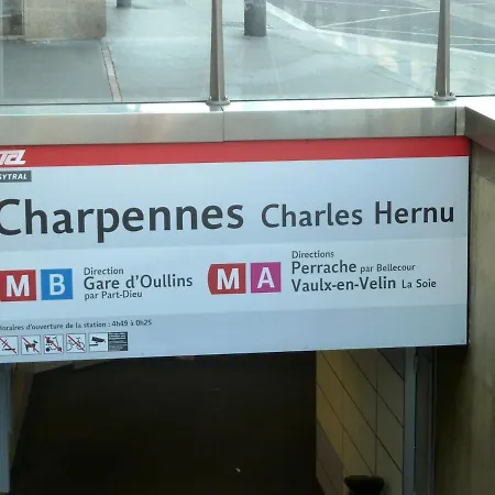 Lyon Centre - Charpennes