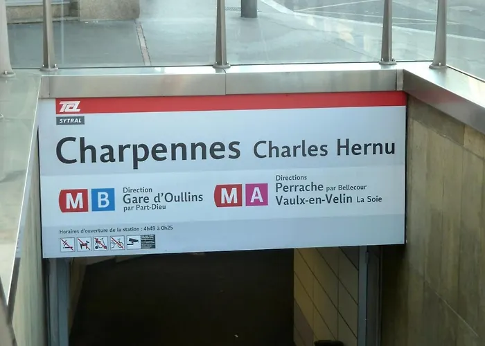 Lyon Centre - Charpennes